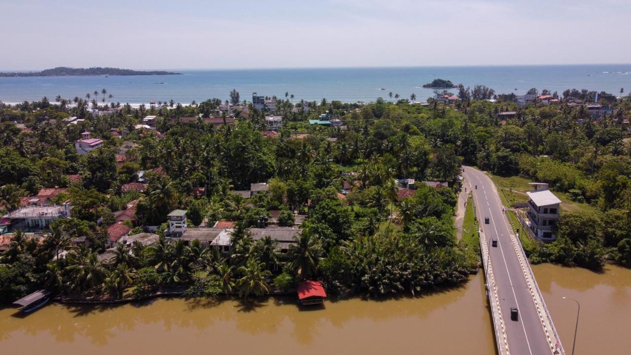 Luvi Lucas River Side Weligama Bagian luar foto