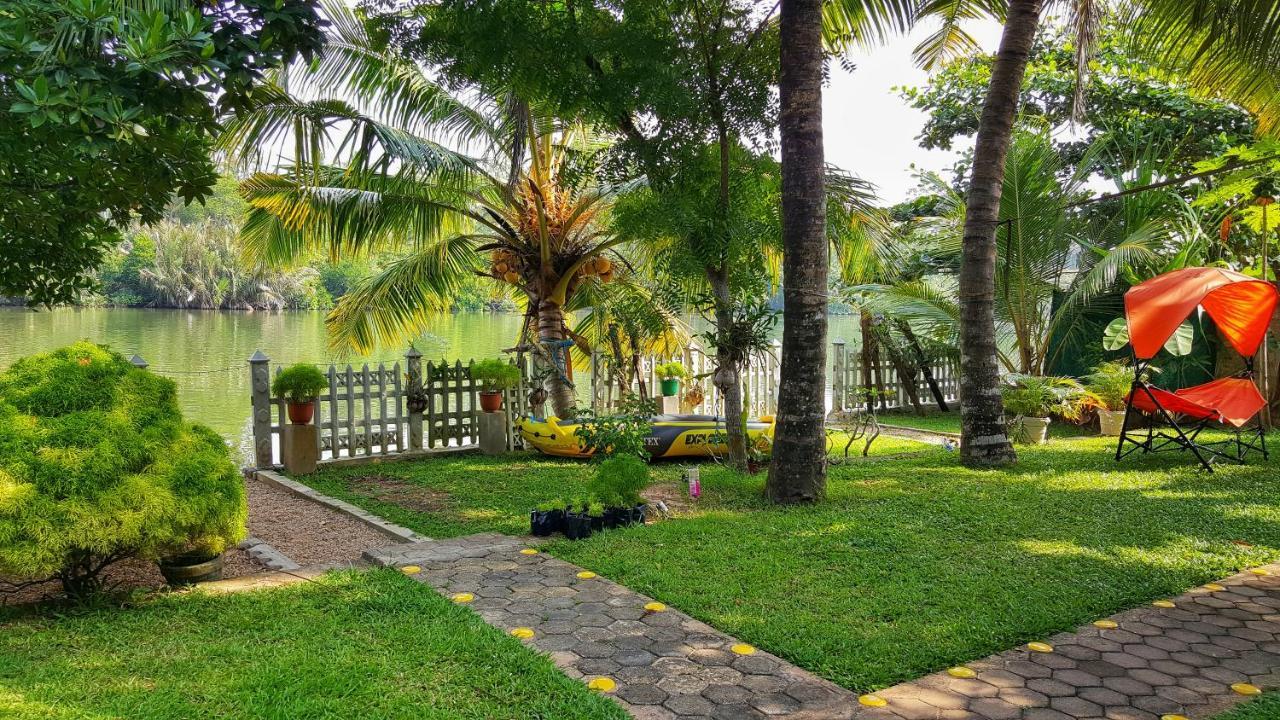 Luvi Lucas River Side Weligama Bagian luar foto